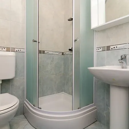 Apartament Ivan *
