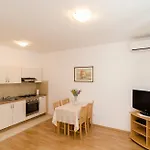 Apartment Ivan *