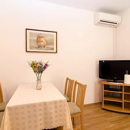 Апартаменты Ivan Дубровник